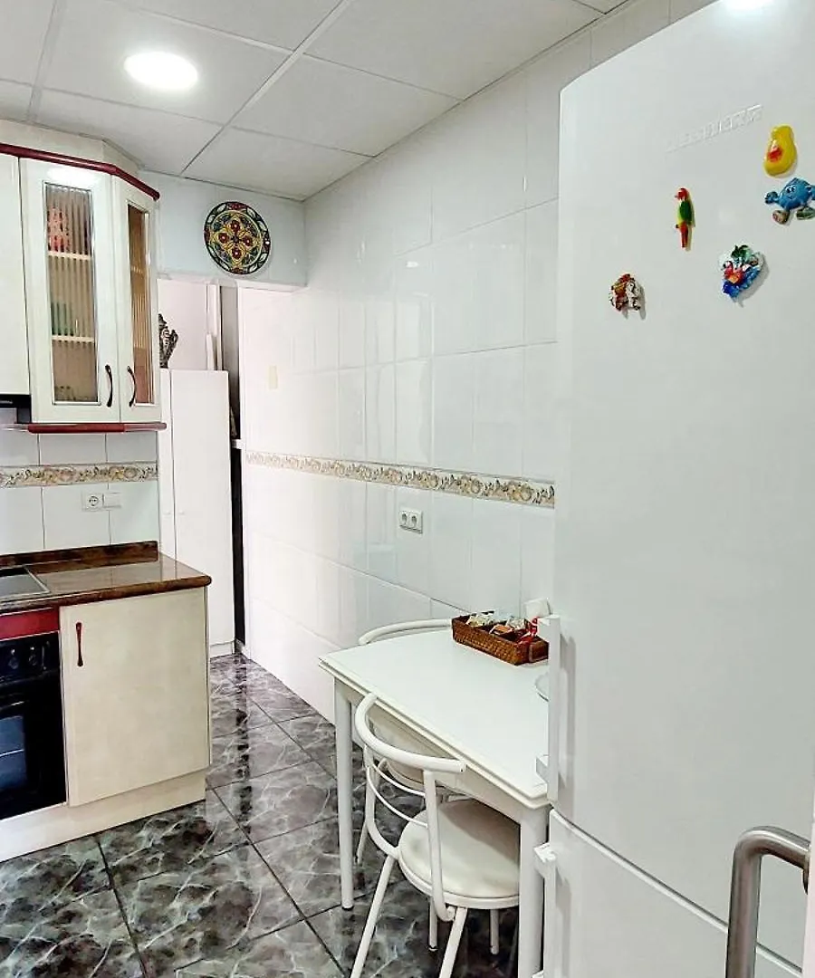 Apartamento 1 Linea De Playa + Parking! 살루 아파트