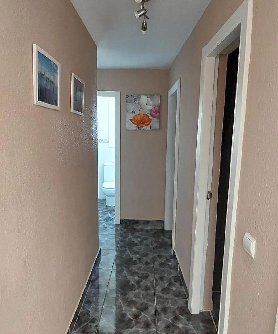 Apartamento 1 Linea De Playa + Parking! 살루