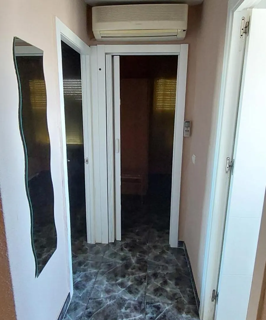 아파트 Apartamento 1 Linea De Playa + Parking! 살루 스페인